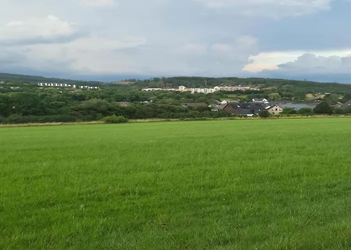 Ferienhaus, Ferienhaus *